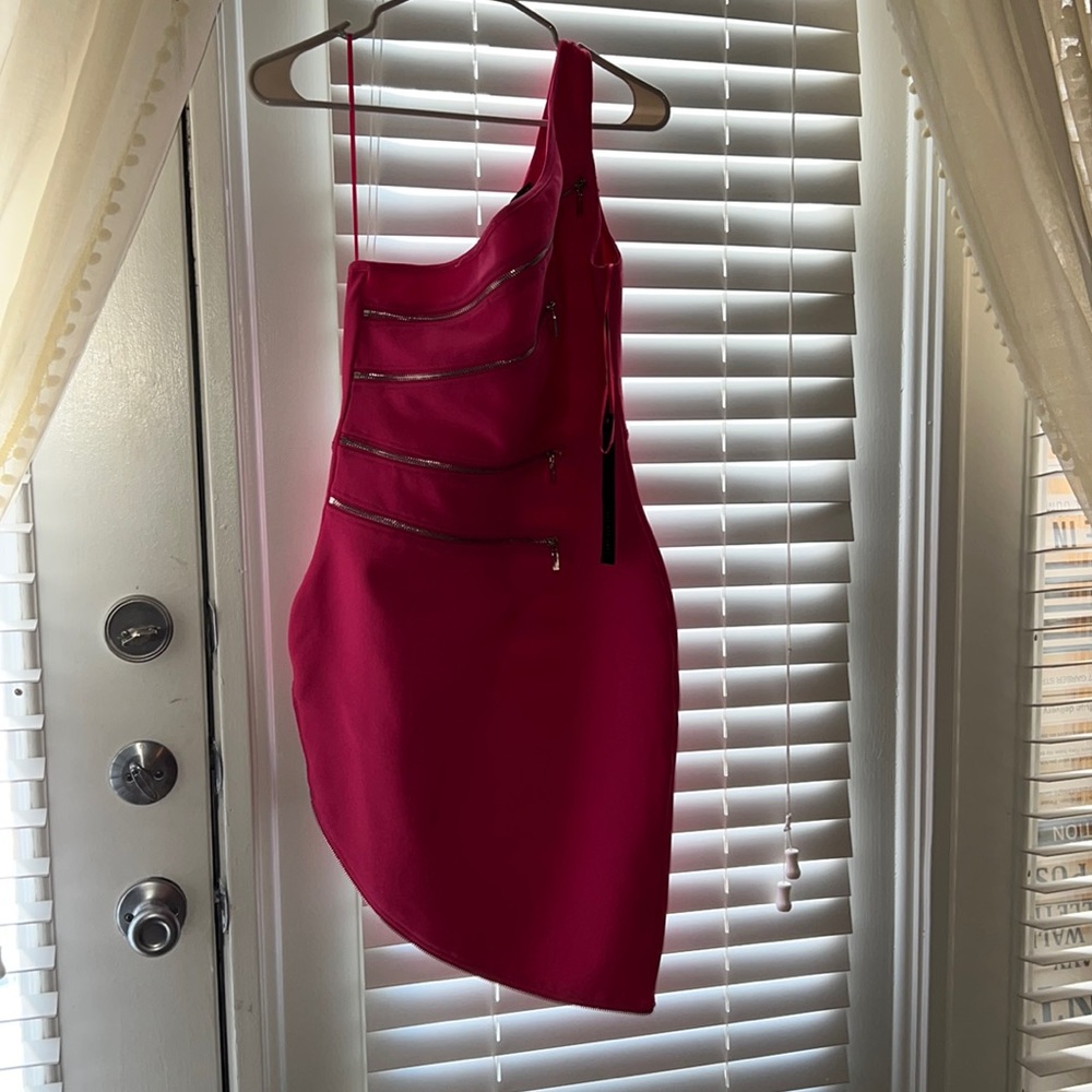 Pink Zip me
